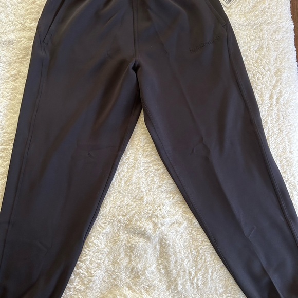 lululemon Smooth Spacer Joggers - Picture 2 of 4